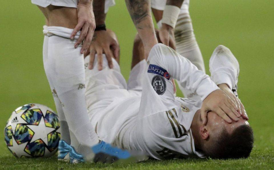 28岁身价1.2亿欧元，世界第三人，接连遭遇重伤，32岁无奈退役